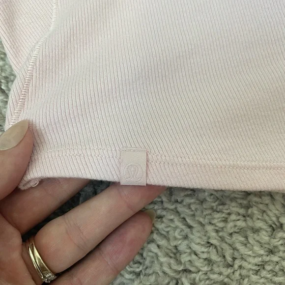 Lululemon Hold Tight Cropped Tank Top - Picture 6 of 6